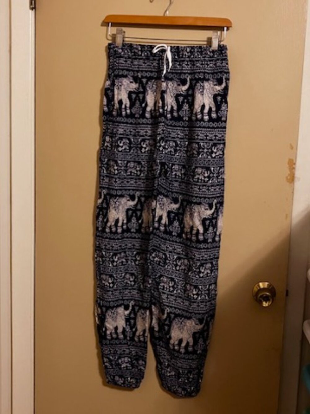 Elephant Harem Joggers XS/S